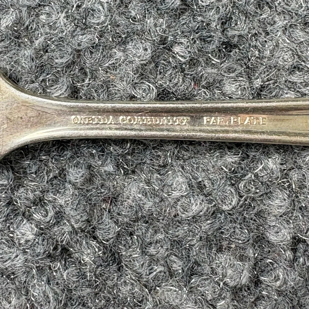Vintage Oneida Community Par Plate Vernon Ashley Flat Butter Spreaders Lot 6